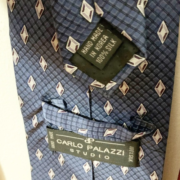 Carlo Palazzi Bundle of Four Silk Neck Ties Varying Patterns and Colors - Picture 9 of 12